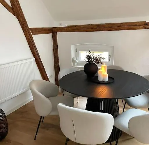 Apartament Mosel-charm - Urige Dachgeschosswohnung Fuer 6 Personen - 3 Schlafzimmer, Fahrradkeller & Gratis Wlan - Bg Living & Hosting